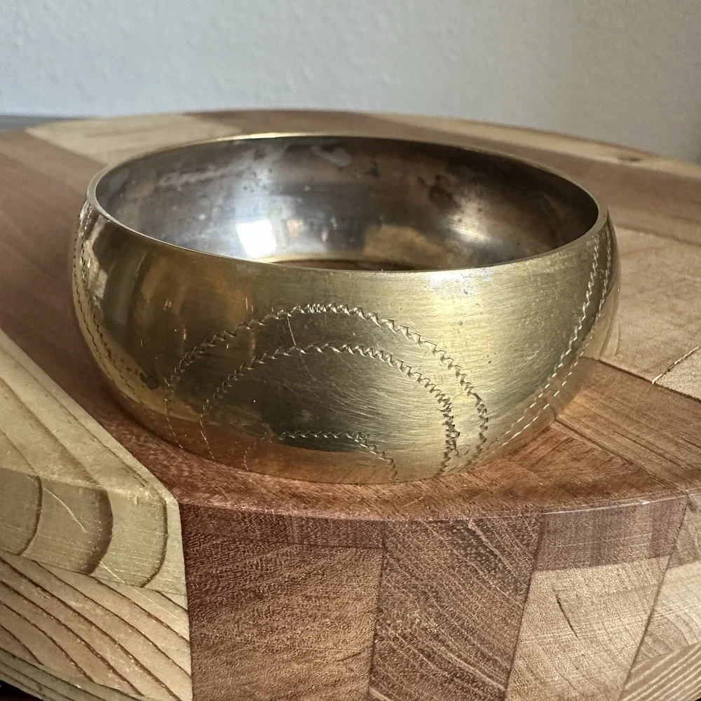 Vintage Brass Bangle Bracelet Size 8.5 Chunky Wide Etched Hammered Boho Gold